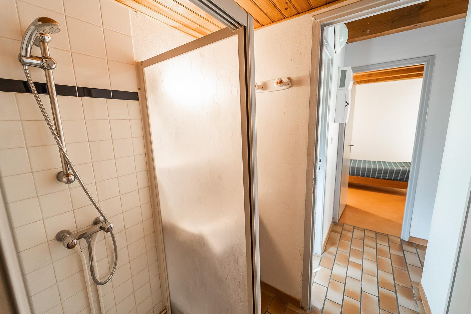 Camping chanac, Village de gîtes à chanac( location de vacances) douche